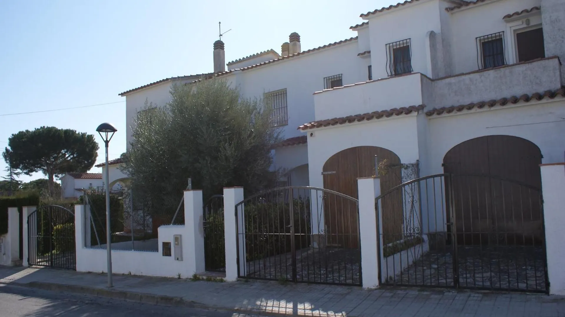 The House In L'Escala Has 3 Bedrooms Spanje